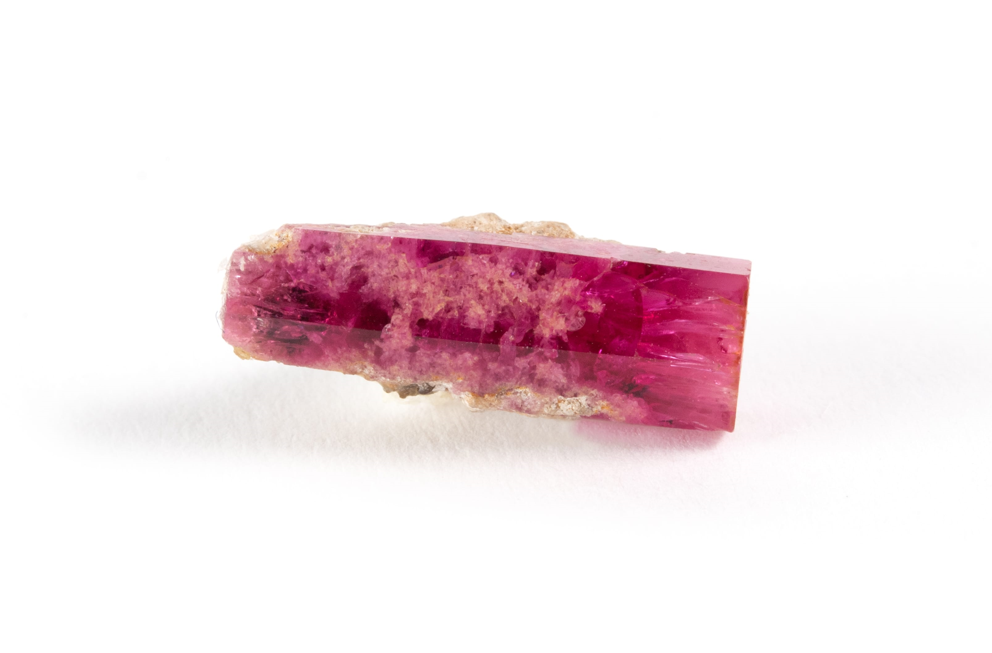 American Gemstones: Red Beryl from Utah - - rough red beryl crystal image credit jtv min crop