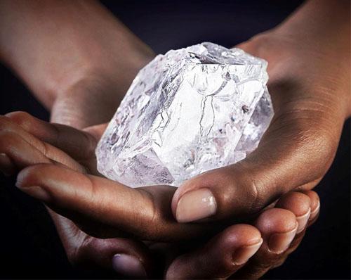 Graff Diamonds buys 1,109ct Lesedi La Rona Diamond for $53m - - La Rona diamond