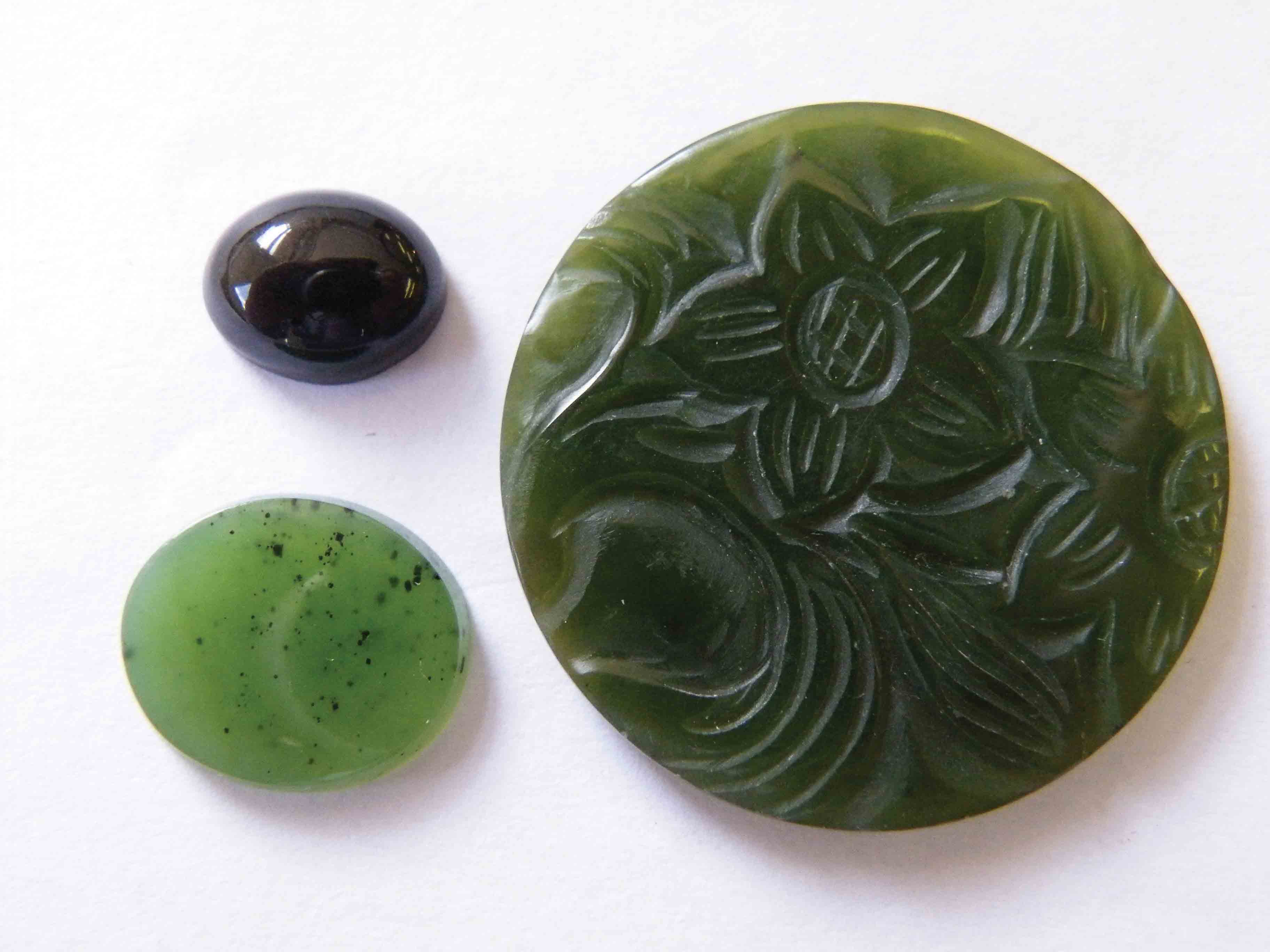 Common Mistakes: The Pitfalls Many New Gemmologists Encounter - - Jade Nephrite 1830 PD