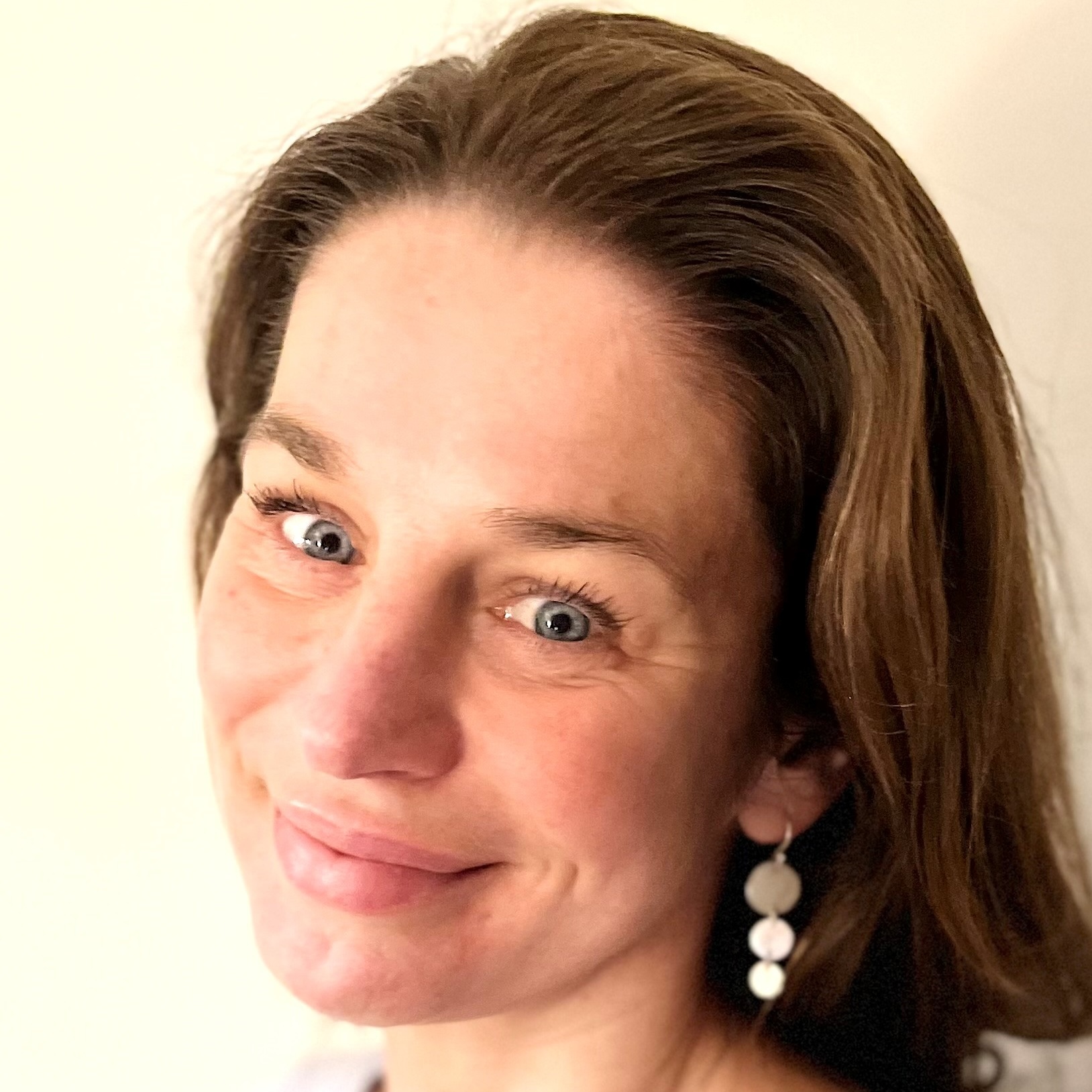 Elizabeth West FGA DGA EG